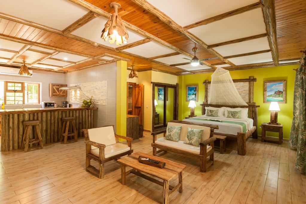 Anse Severe Beach Villas 라디게 외부 사진